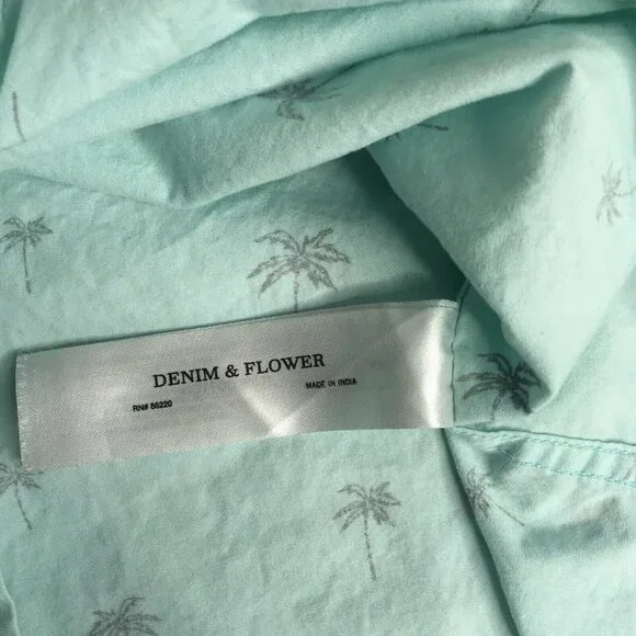 Denim & Flower Mens L Short Sleeve Button Down Shirt Baby Blue Palm Tree Print - Picture 12 of 13